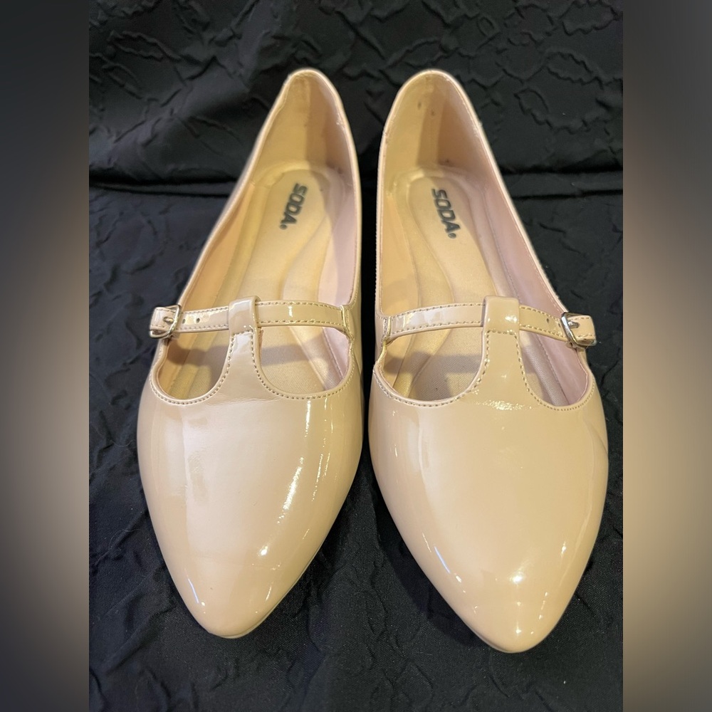 Tan Patent Soda Flats